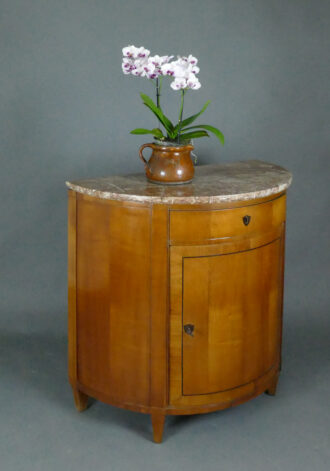 Demi Lune, Biedermeier