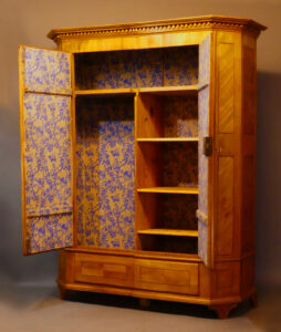 Schrank, Frühes Biedermeier, um 1800/10