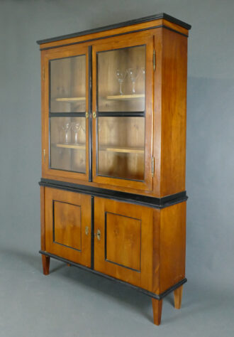 Aufsatzvitrine Biedermeier