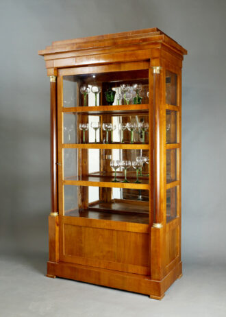 Vitrine, Biedermeier, um 1825